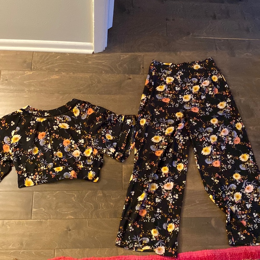Floral Tie Back Top and High Waist Pants Set